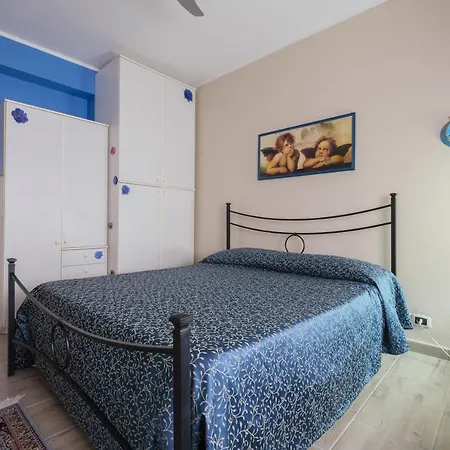 Apartment Happy